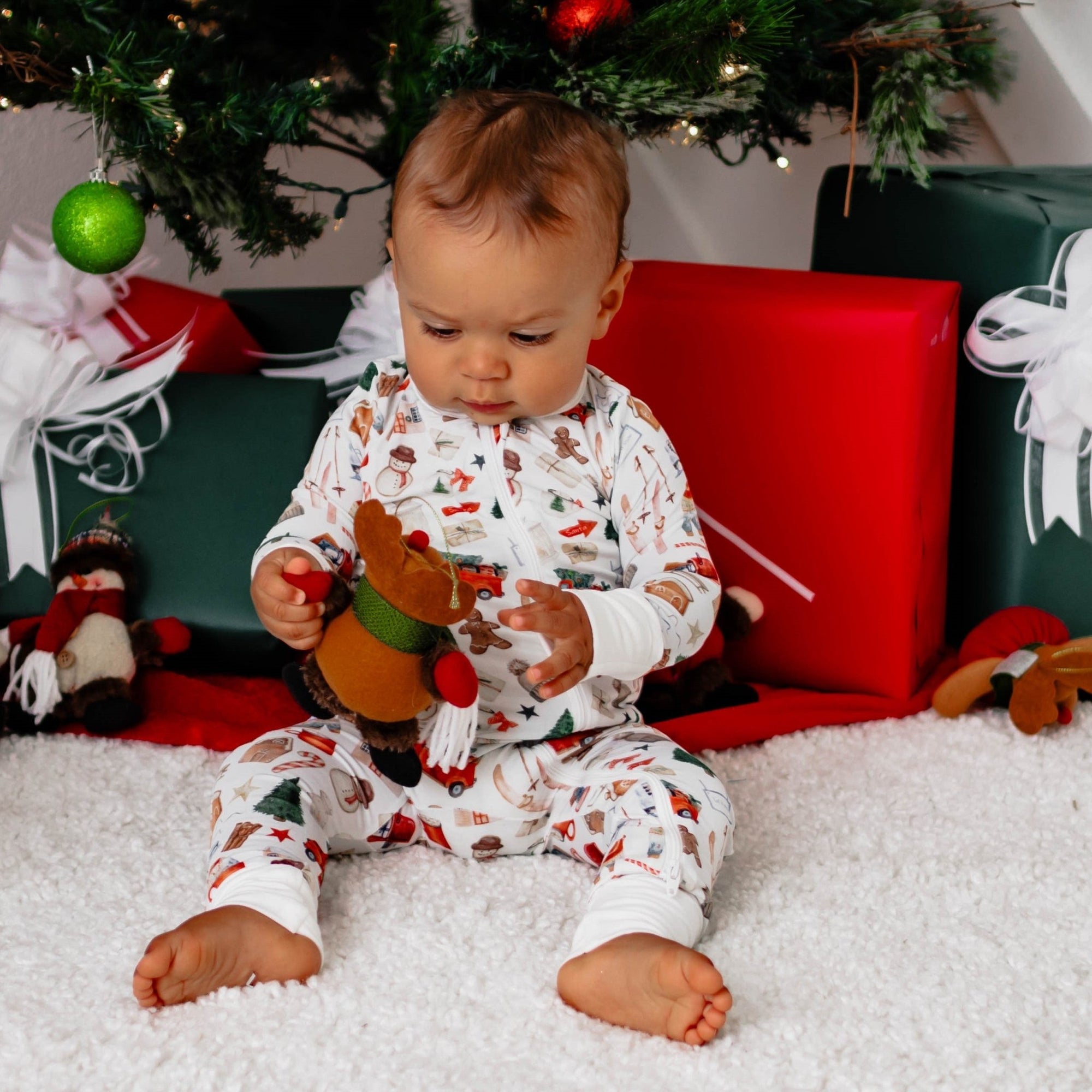 Bestaroo - Christmas Classic Romper