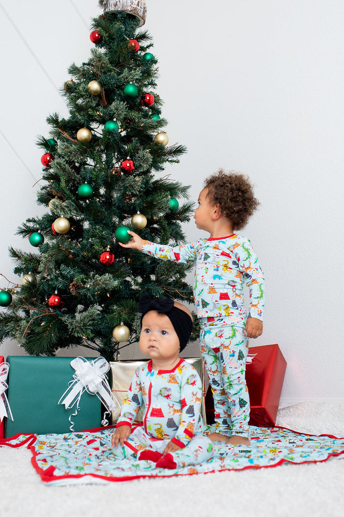 Crackling Christmas Pajama - Bestaroo