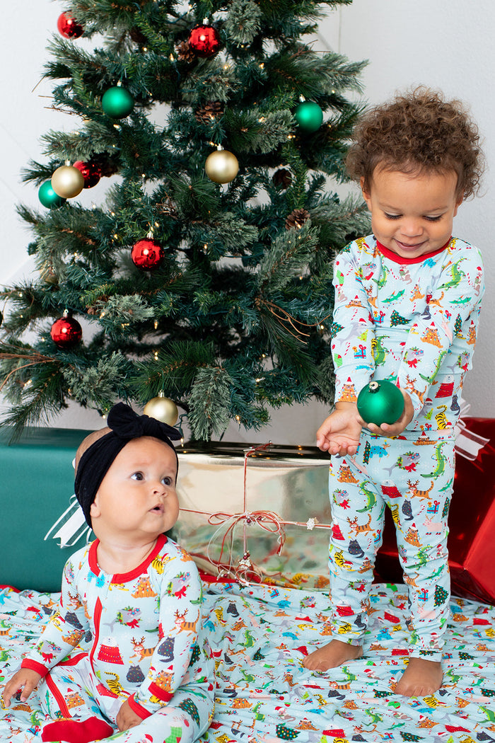 Crackling Christmas Pajama - Bestaroo