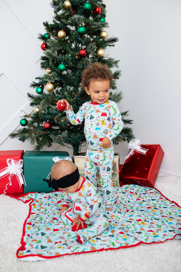 Crackling Christmas Pajama - Bestaroo