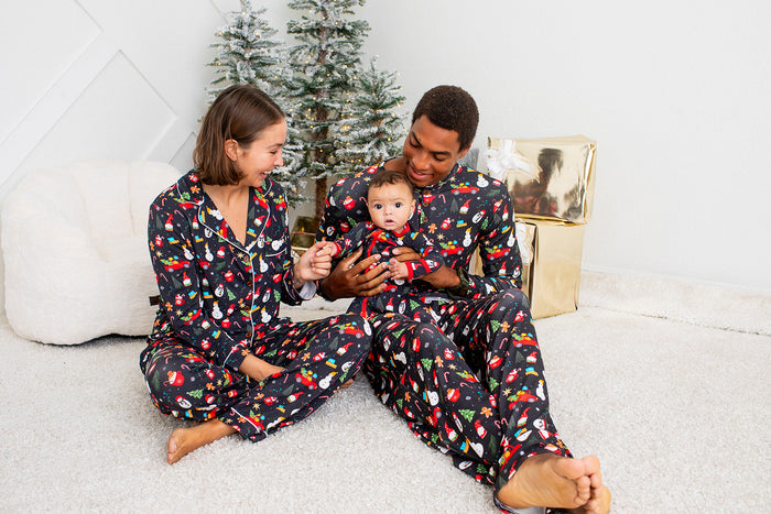Holiday Cheer Women's Pajama - Bestaroo