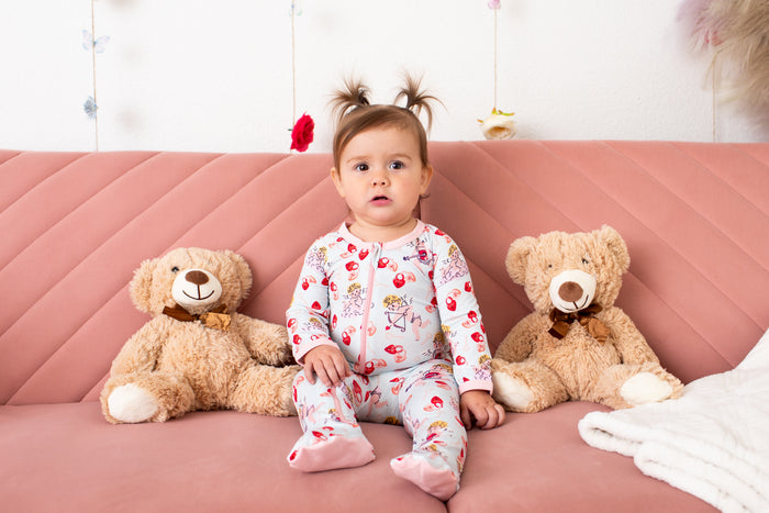 Cupids Bow Footie - Bestaroo