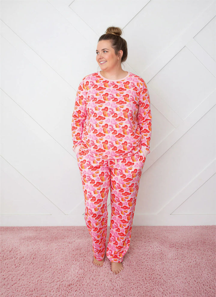 Love Hearts Women's Pajama Set