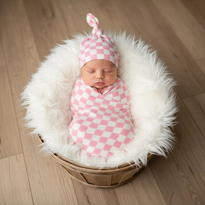 Pink Checks Swaddle - Bestaroo