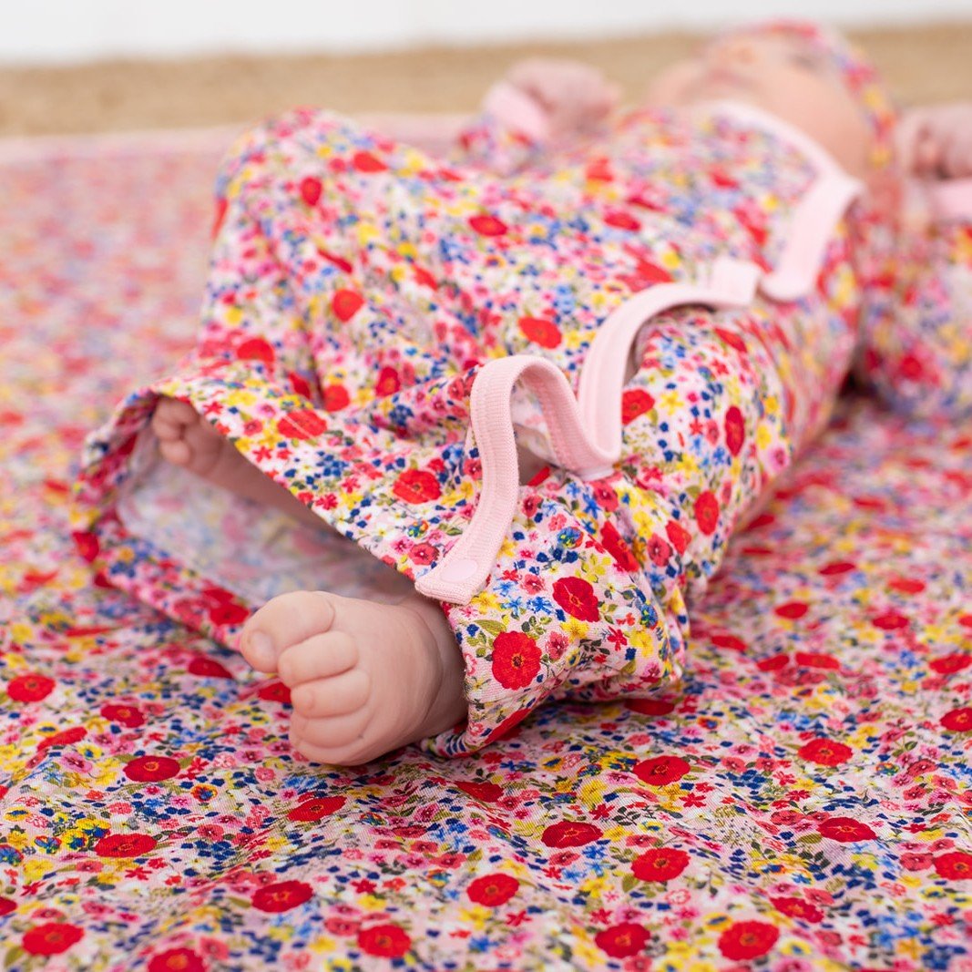 Bestaroo - Bamboo - Blush Bloom Gown &amp; Hat