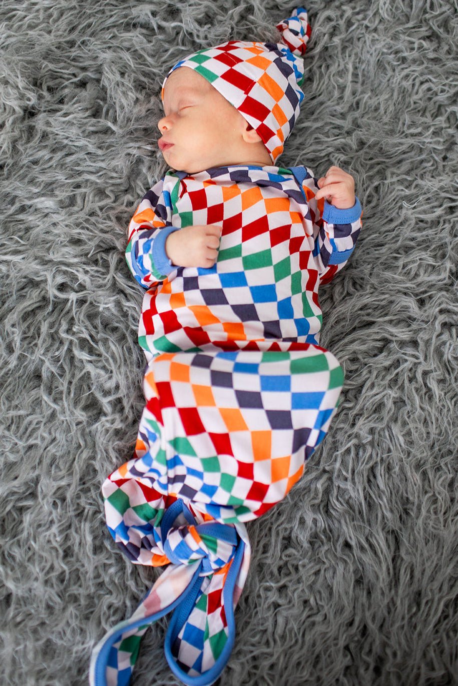 Bestaroo - Bamboo - Bold Checks Gown &amp; Hat
