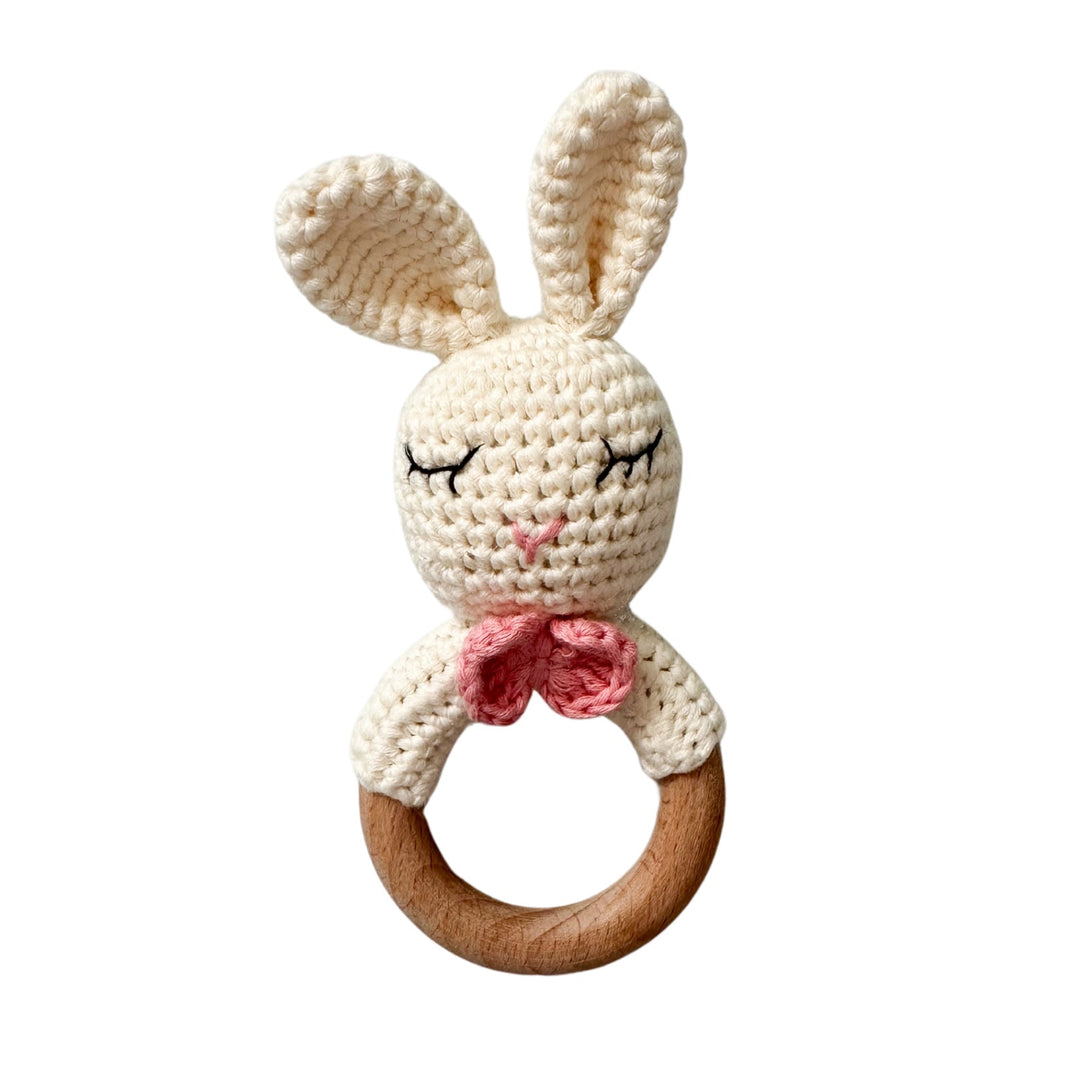 Bestaroo - Bunny crochet wood rattle