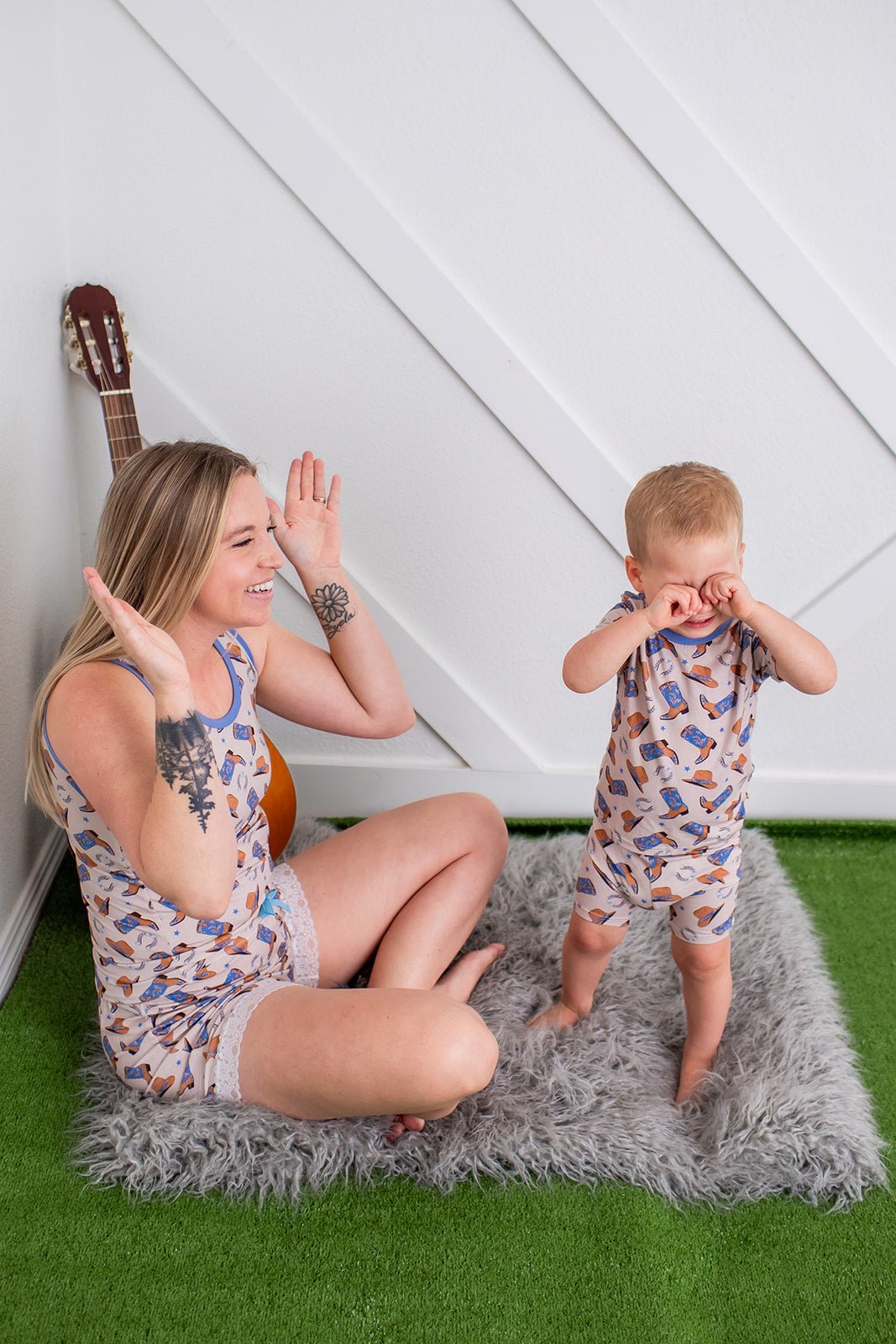 Bestaroo - Cuddle Up Cowboy Mom Shorts set