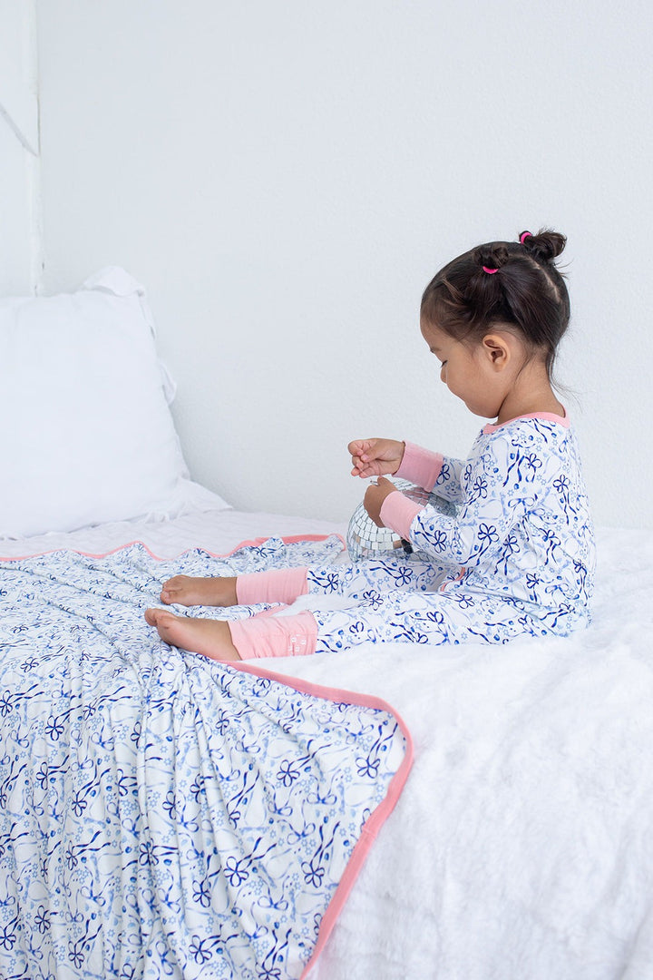 Bestaroo - Bamboo - Dreidel Bows Convertible Coverall