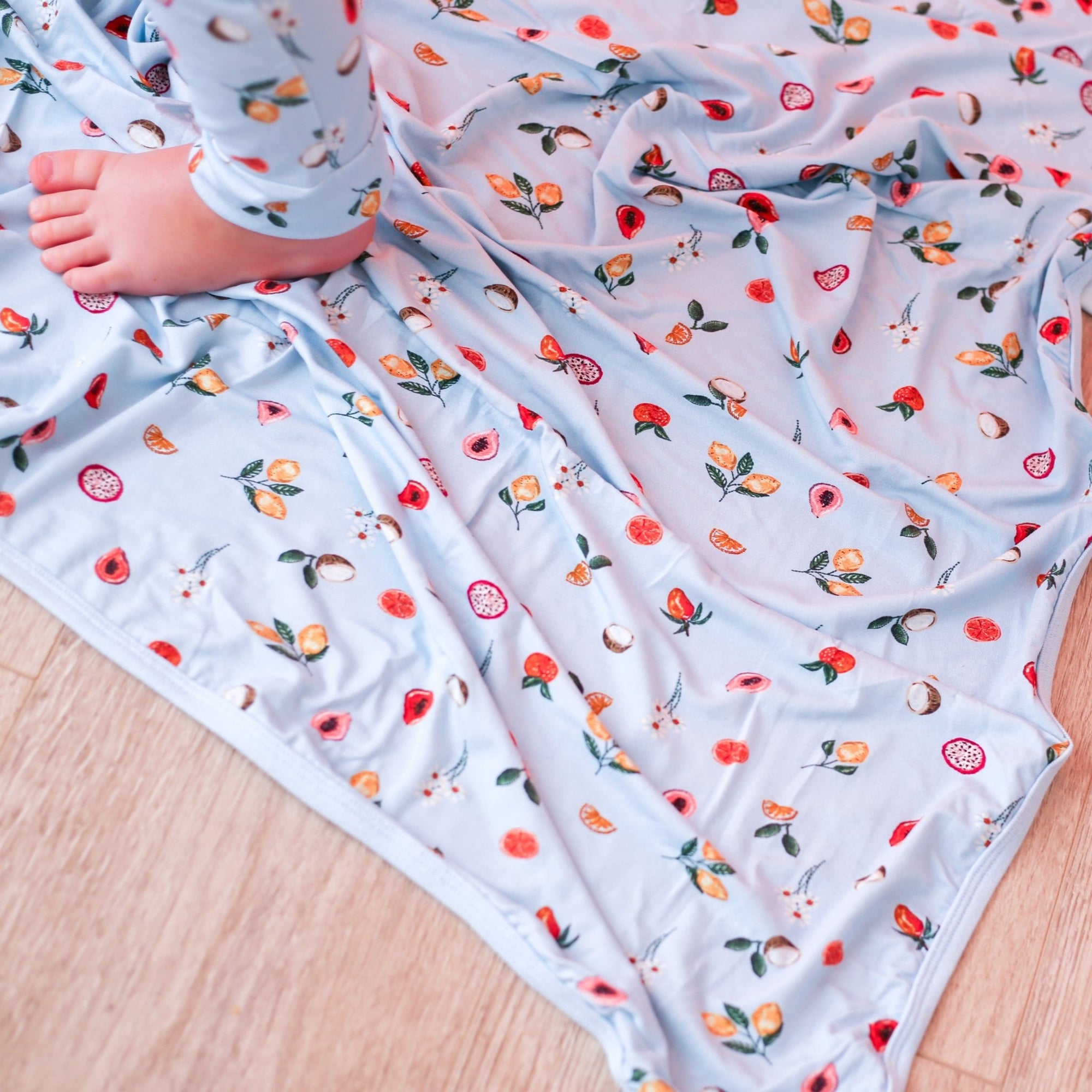 Bestaroo - Fruit Frenzy Swaddle