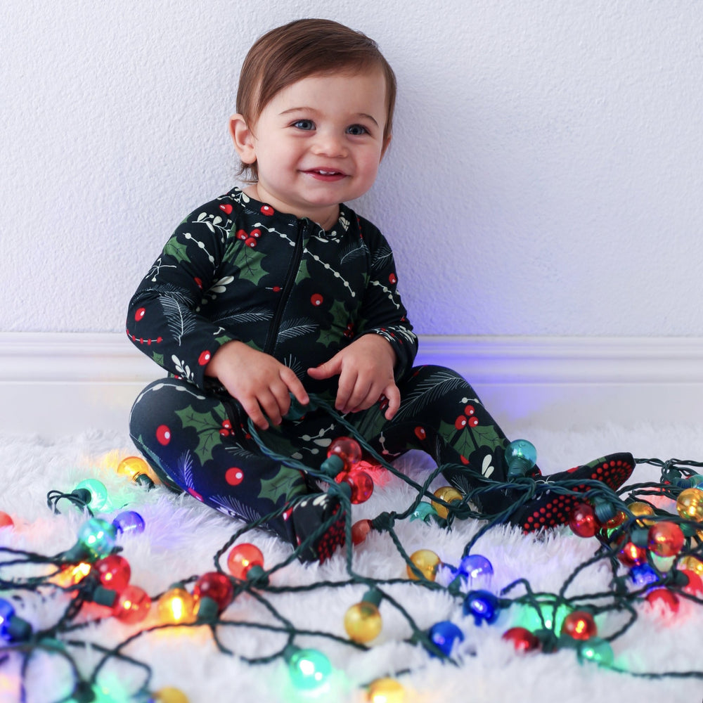 Bestaroo - Holiday Nights Footie