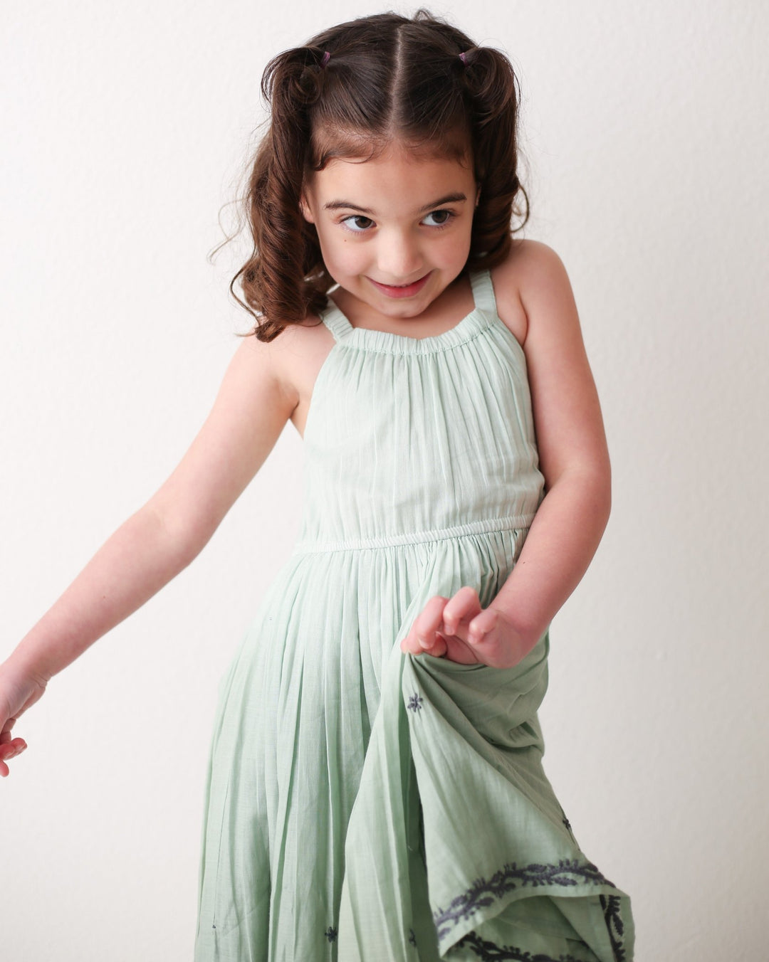 Bestaroo - leila dress in sage