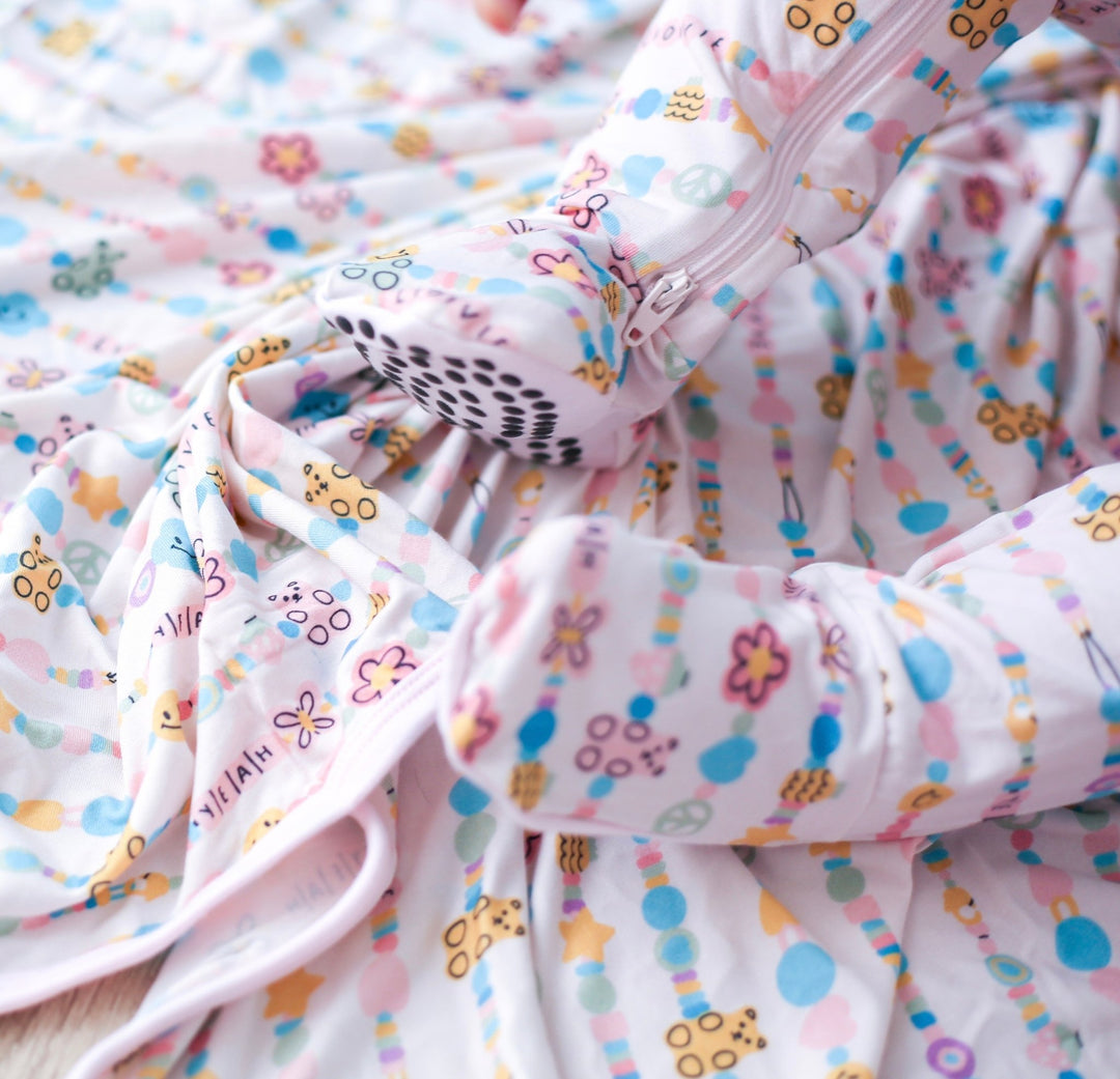 Bestaroo - Let's Be Friends Swaddle