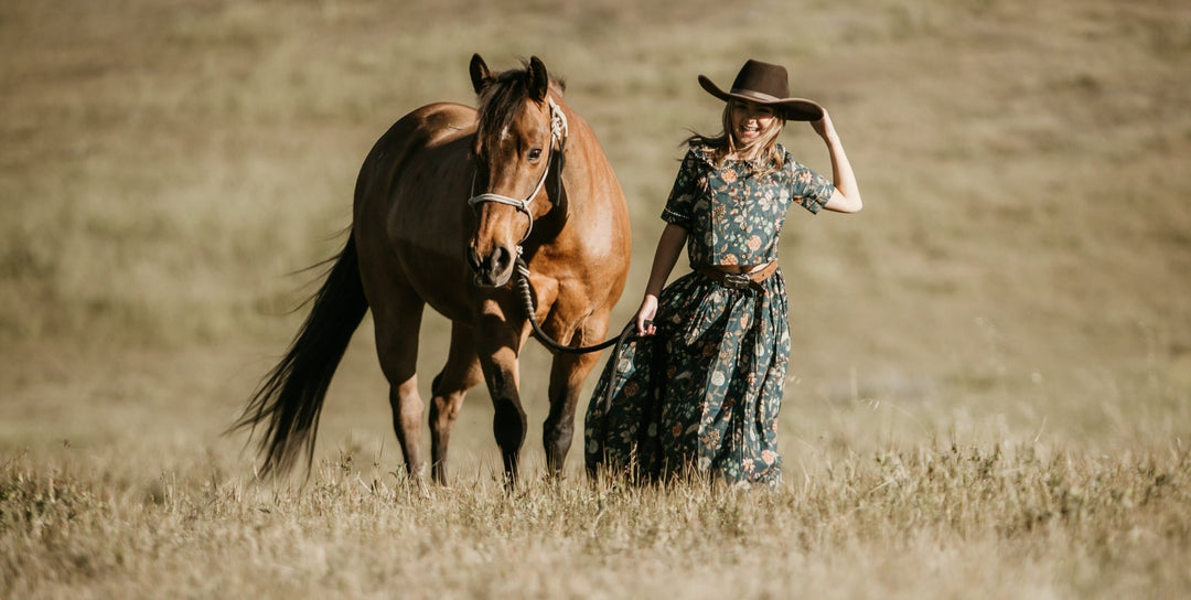 Bestaroo - Meera Lehenga - Navy