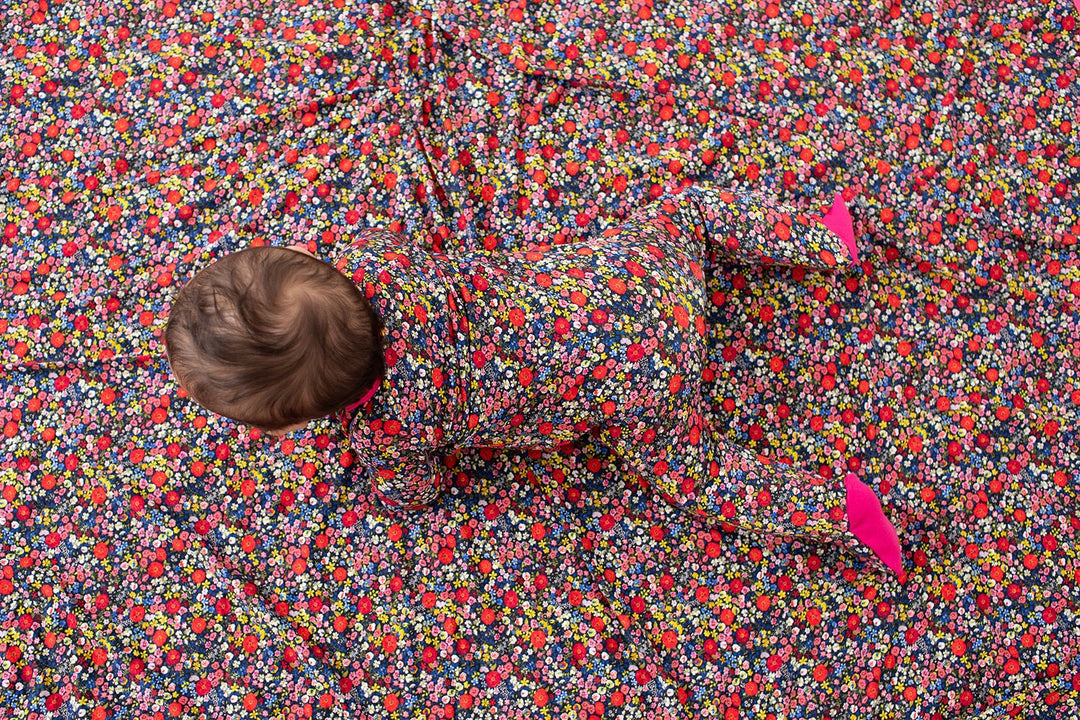 Bestaroo - Bamboo - Midnight Petals Swaddle