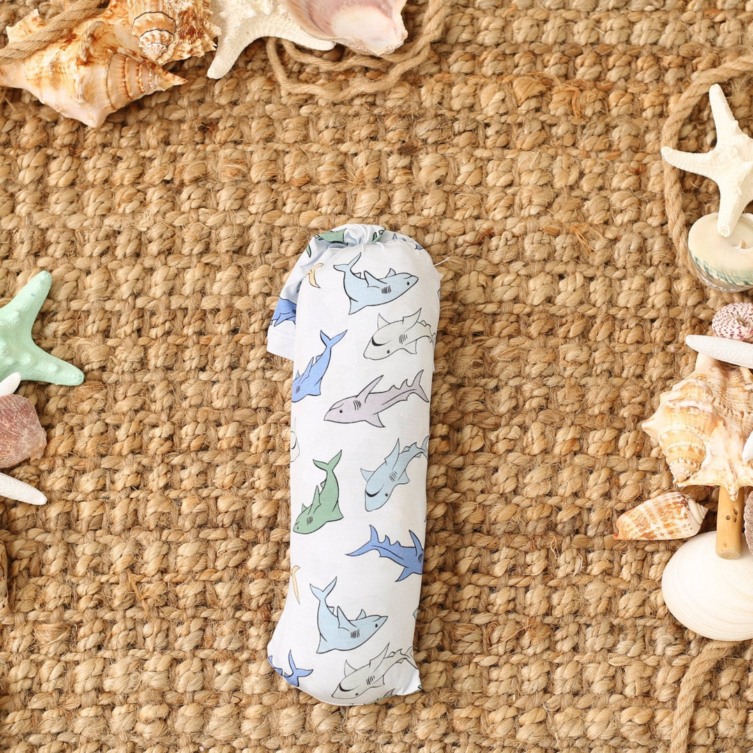 Bestaroo - Bamboo - Shark Snuggles Swaddle