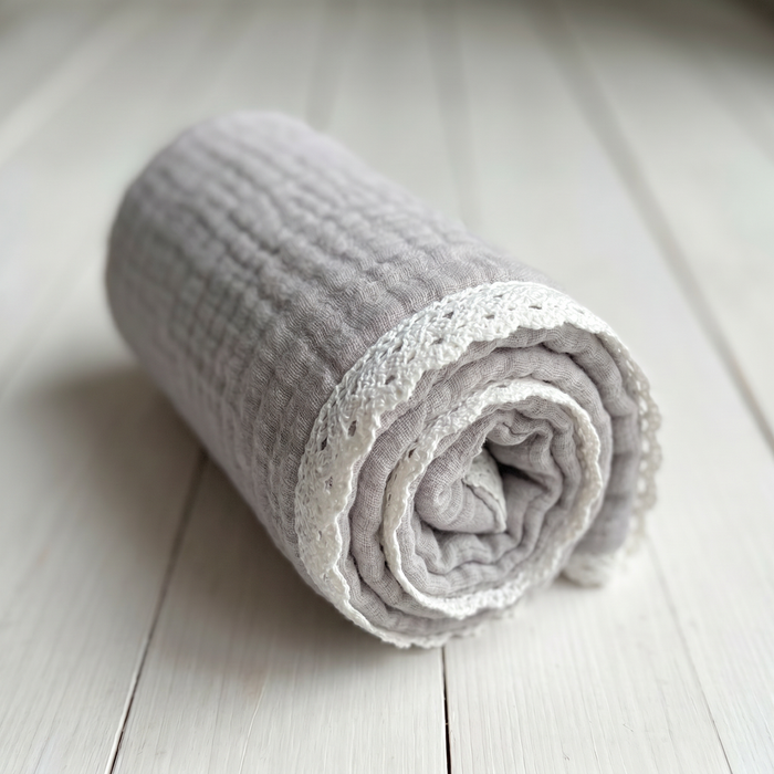 Muslin Blanket in Mist Blue