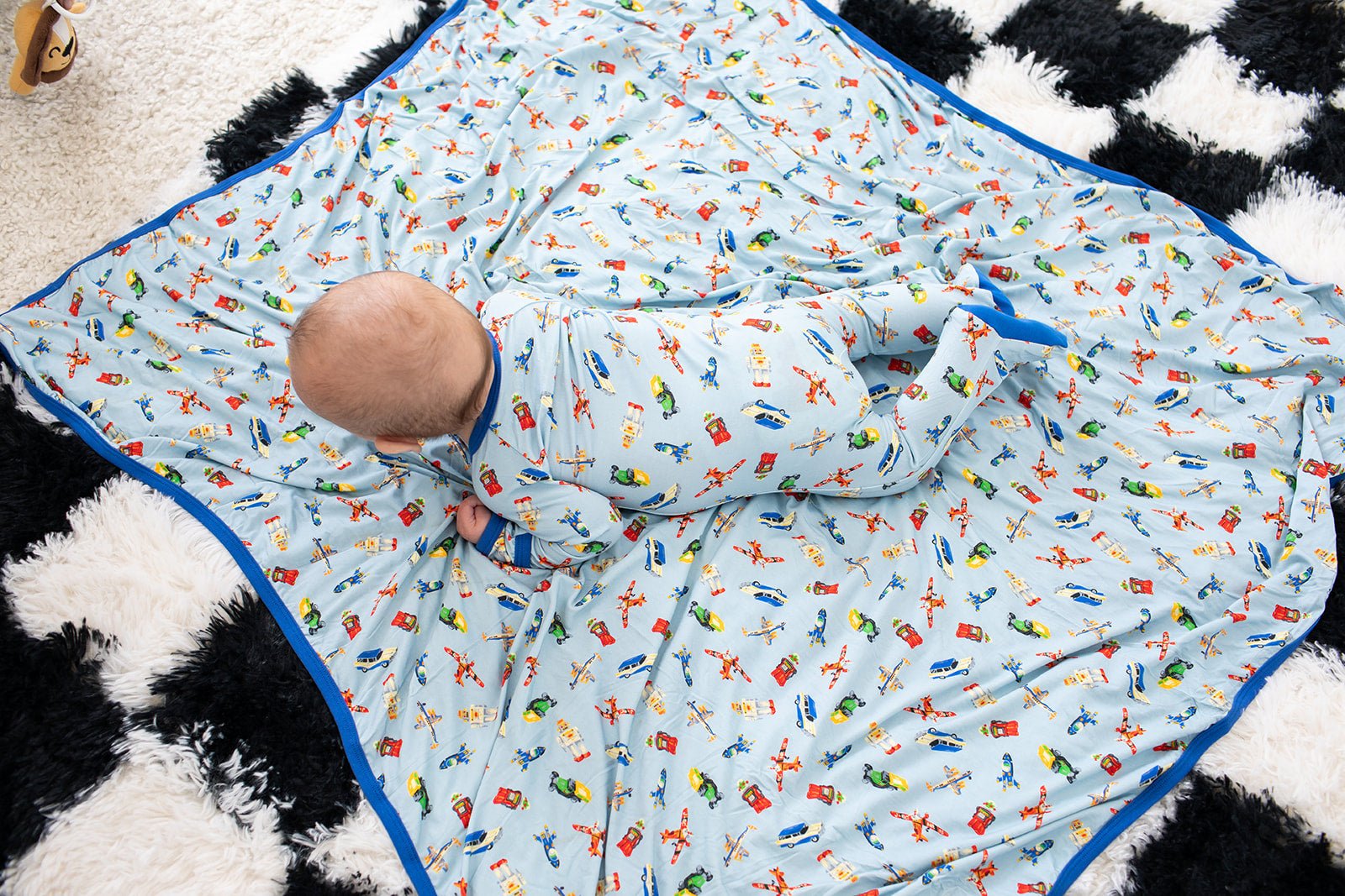 Bestaroo - Bamboo - Tiny Travelers Swaddle