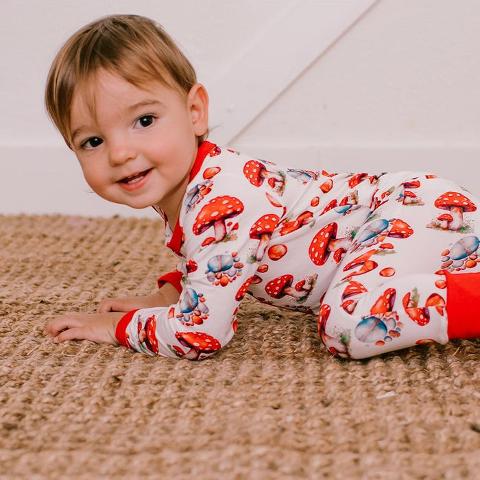 Bestaroo - Bamboo - Toadally Sleepy Coverall