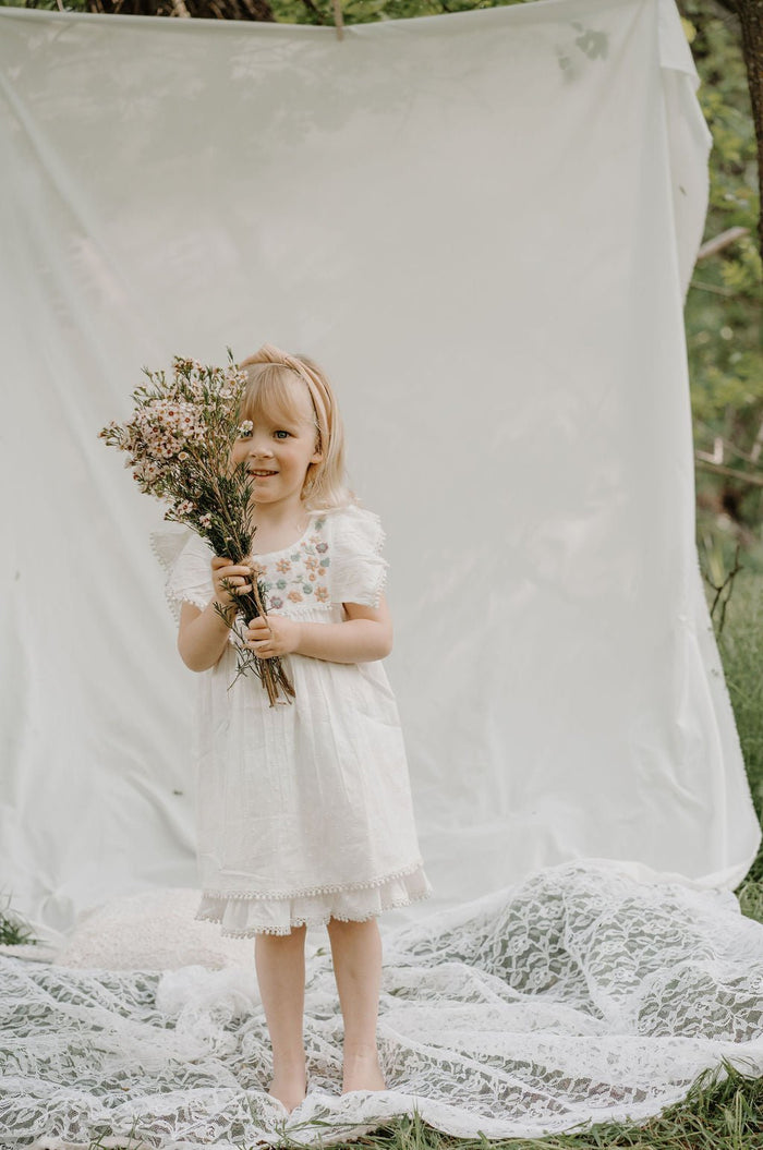 Bestaroo - arya mini dress in white