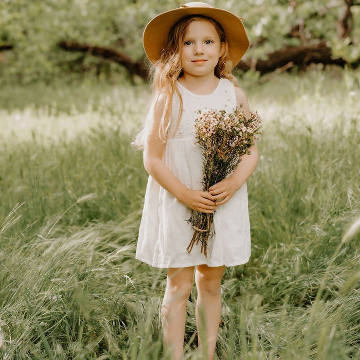 Bestaroo - farrah dress in off white